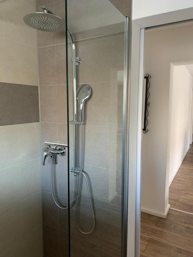 Casa Peppino Apartment ฟรีดริชส์ฮาเฟน ภายนอก รูปภาพ
